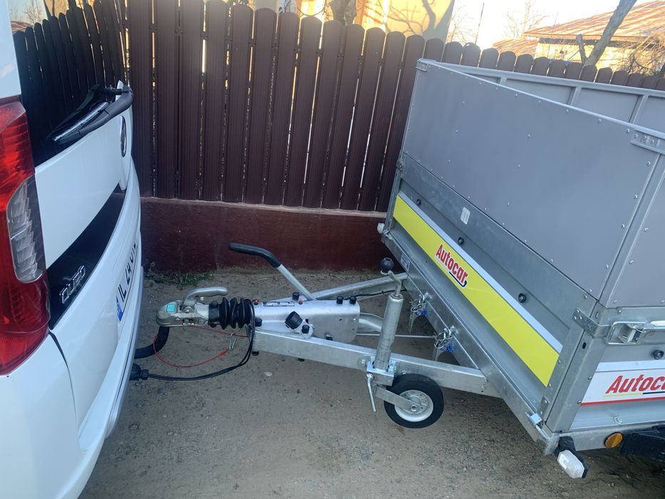 Vand remorcă 1300 kg tandem.