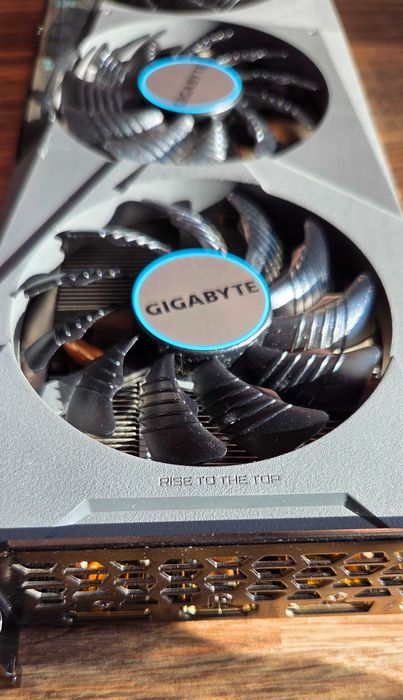 Видео Карта: GeForce RTX™ 3070 EAGLE OC 8GB GDDR6