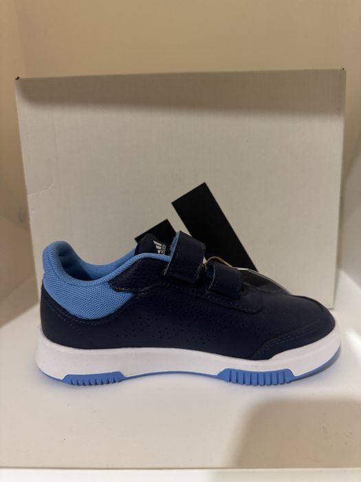 Детски обувки Adidas