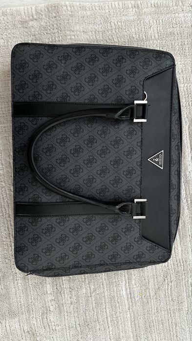 Ручная сумка Guess