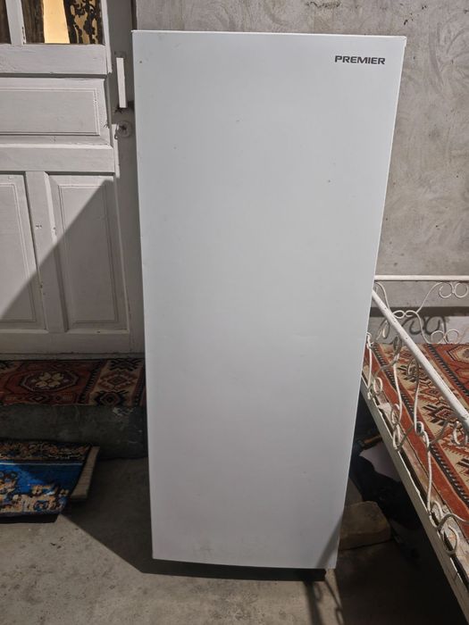 Холодильник PREMIER
