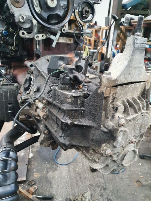 cutie viteze ford mondeo mk3 an2005 motor 2.0tdci cod 5S7R7002CA