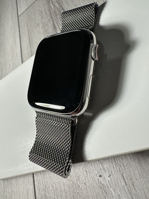 Apple Watch seies 9, stainless steel silver, gps+cellular, 45mm