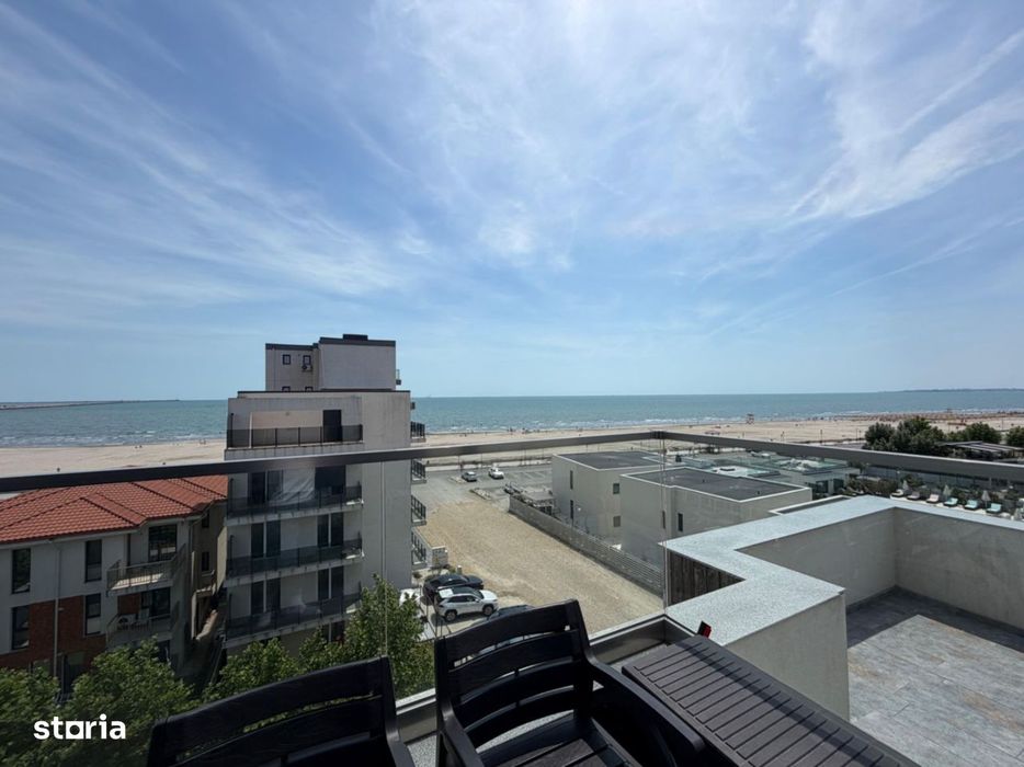 Penthouse Mamaia + 2 terase + curte 3 locuri de parcare — fotografia 1