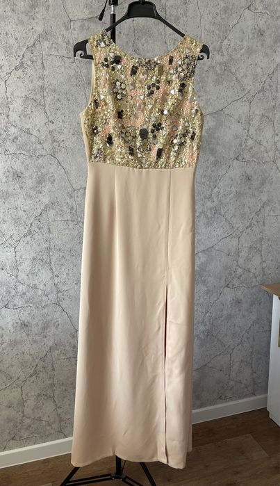 Продам платье