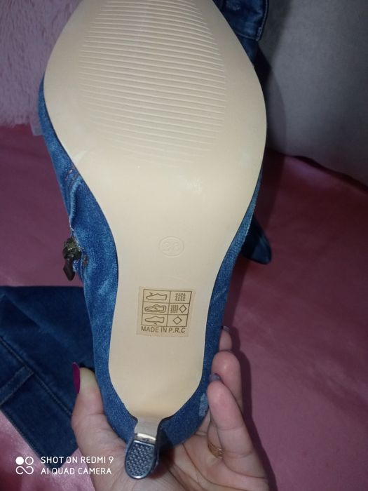 Cizme din blug cu toc