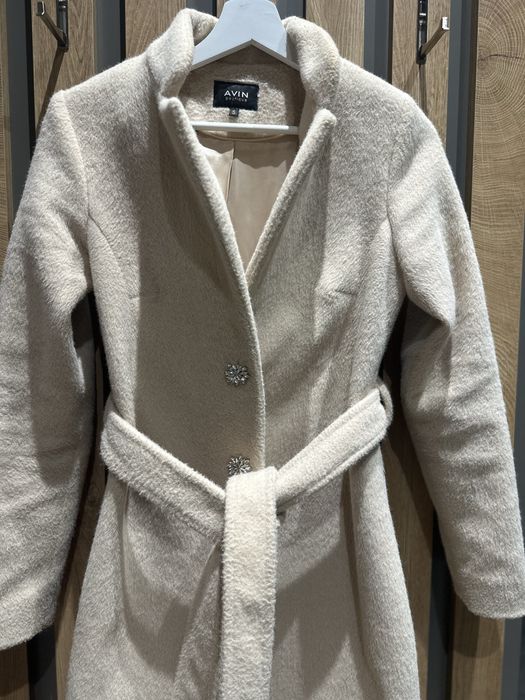Палто Авин Avin екрю