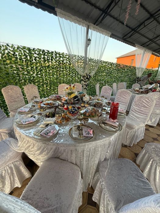 Шаңырақ, газон, астау, стол, стулья, посуды  оформление, қазан ошақ