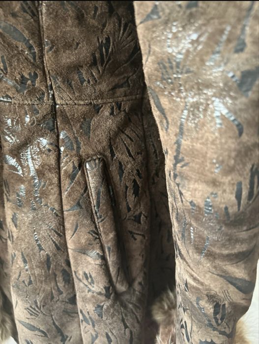 Haină/cojocel din piele cu blana naturala - marimea S