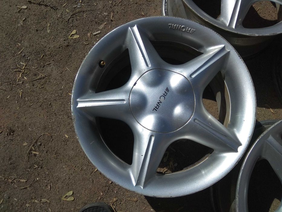 Продам оригинальные легкосплавные диски "Ronal" на BMW