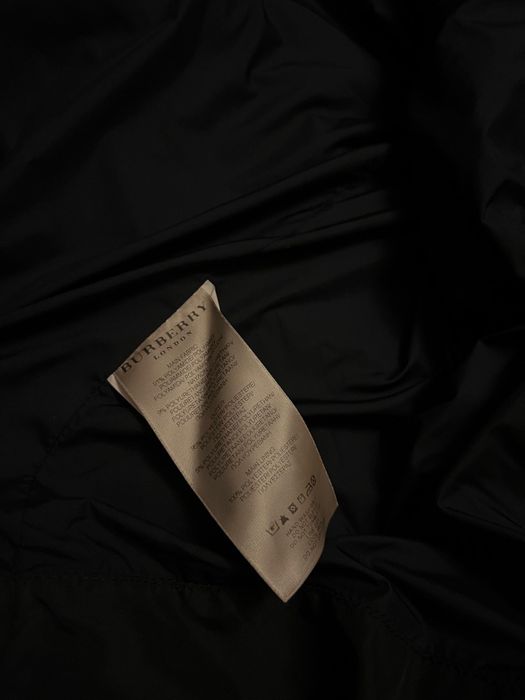 Jacheta Burberry/Geaca Burberry