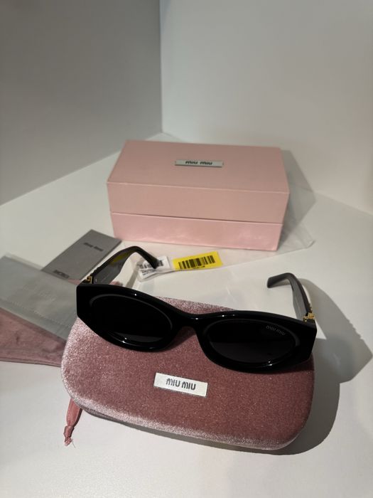Ochelari de soare Miu Miu