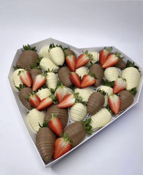 Финики в шоколаде