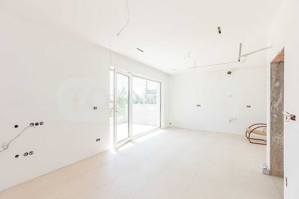 Продава се Къща в Варна, м-т Прибой - 88 кв.м за 769 €/кв.м - Снимка #2