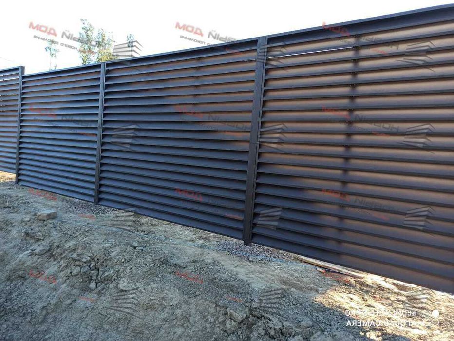 Забор жалюзи из металла