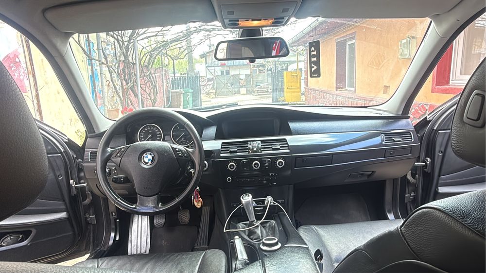 VÂND BMW E 60 AN 2009