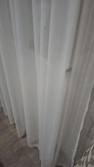 Продам тюль в зал