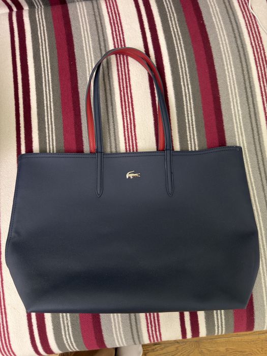Продаю Сумку Lacoste