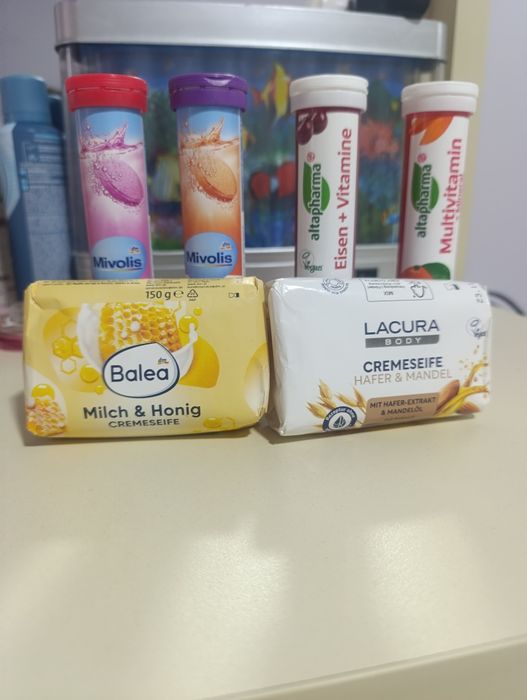 Vitamin,atir sovun,gel dlya dush va 3tasi 1 da shampun sotiladi