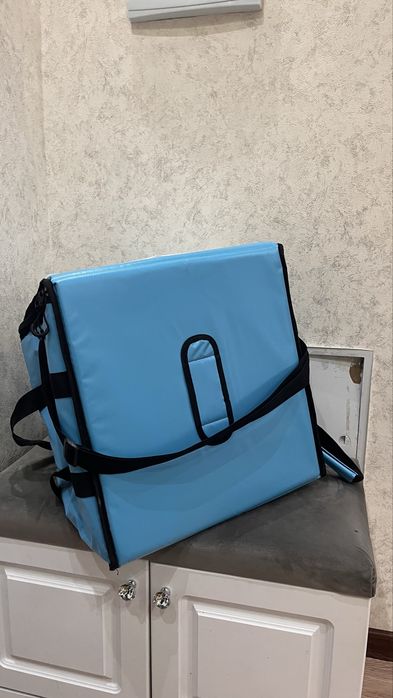 термокороб Wolt (удобная и вместительная)