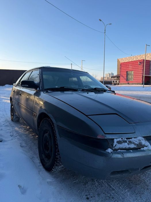 Mazda 323 F 93года