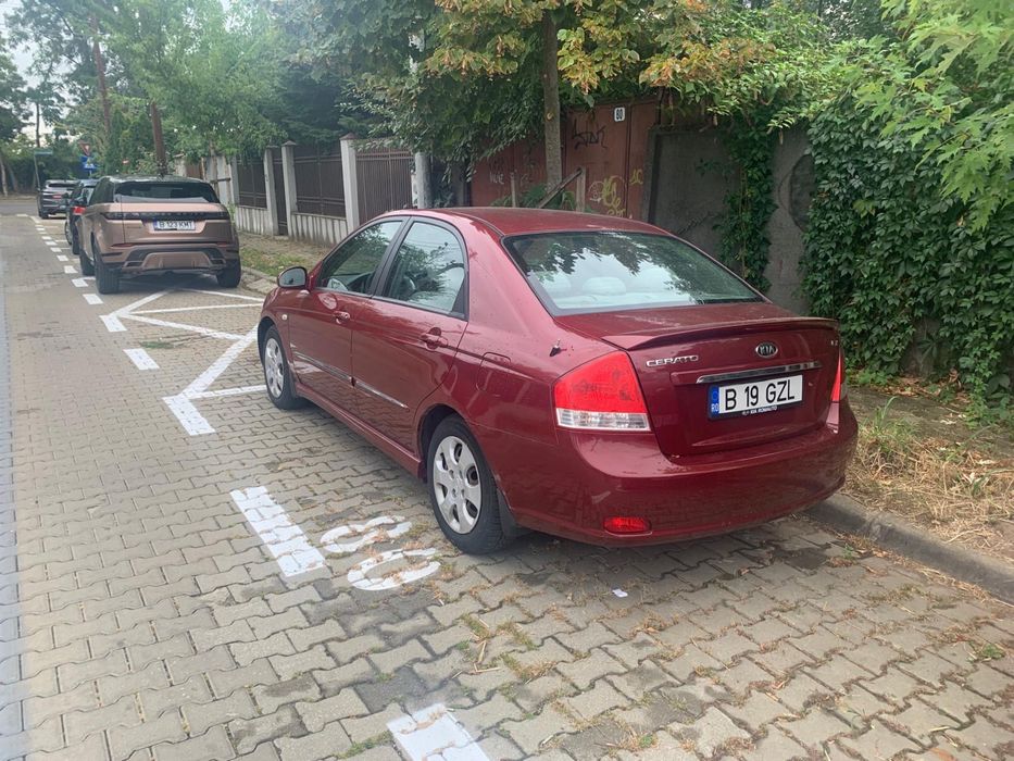 Kia cerato 2007 1.6crdi 170.000km