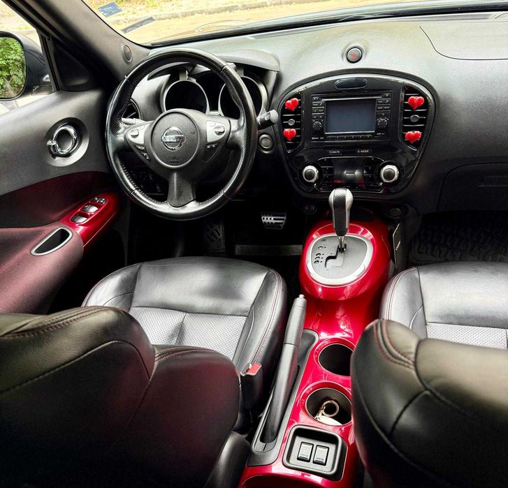 Nissan Juke 1.6I TURBO 4X4  TEKNA