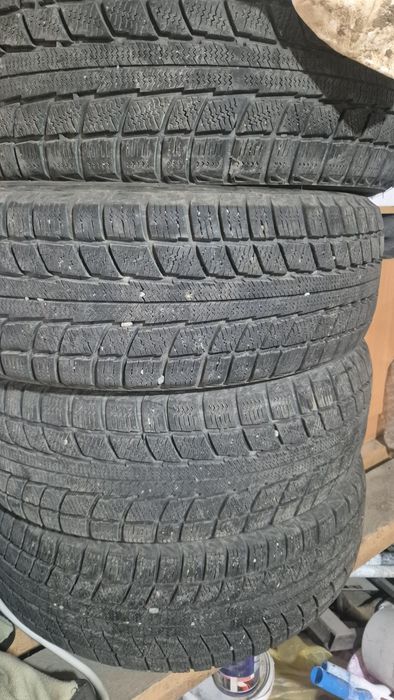 215/60/17 28.25.