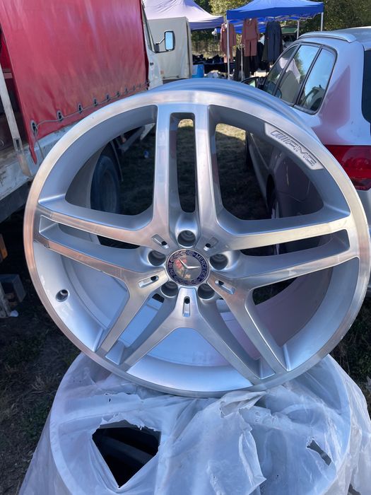De vanzare jenti de amg 21