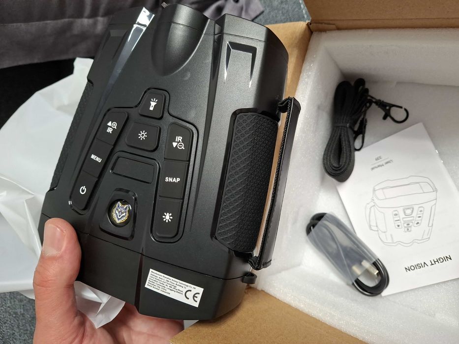 binoclu night vision display