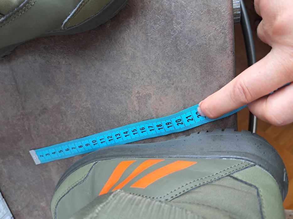 детски ботуши,зимни обувки,боти,апрески,Adidas номер33,5 за момче,адид