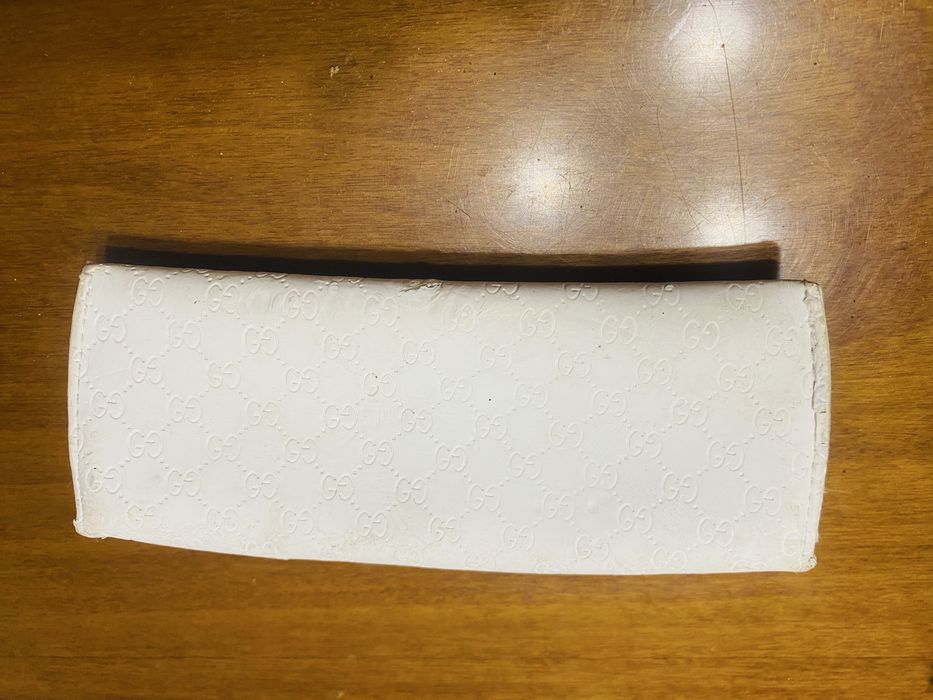 3 tocuri de ochelari Gucci