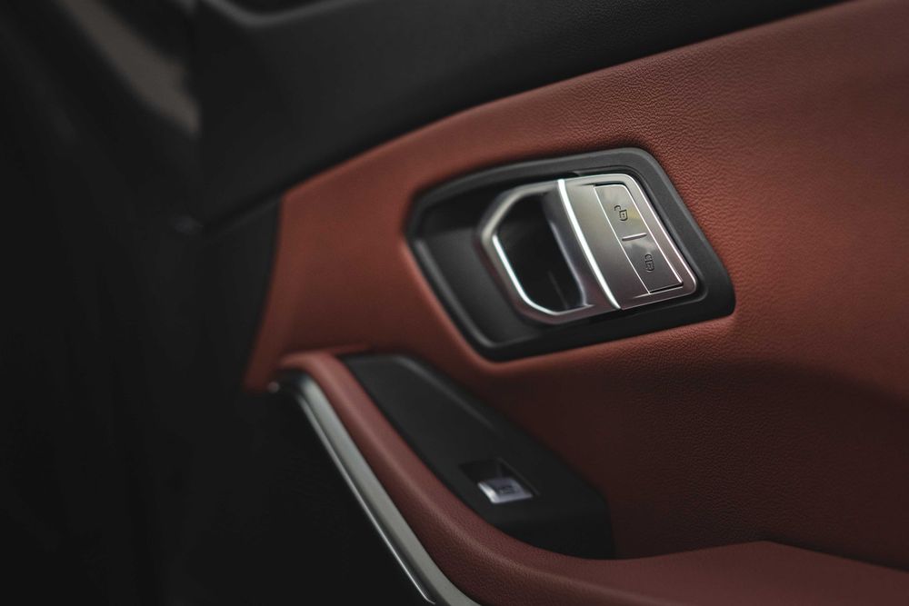 Detailing Auto Profesional | Curățare, Polish & Protecție Ceramică