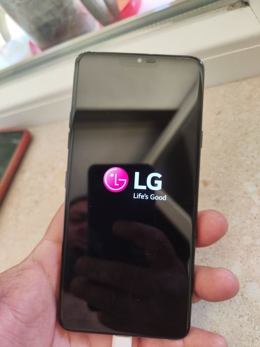LG g7 ThinQ- impecabil - certificare militară