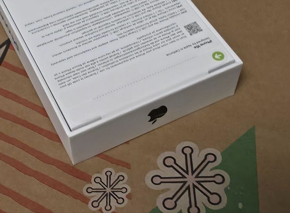 ЗАПЕЧАТАН 128GB iPhone 16e | 16 e A1 Гаранция 2027г. Black | Черен