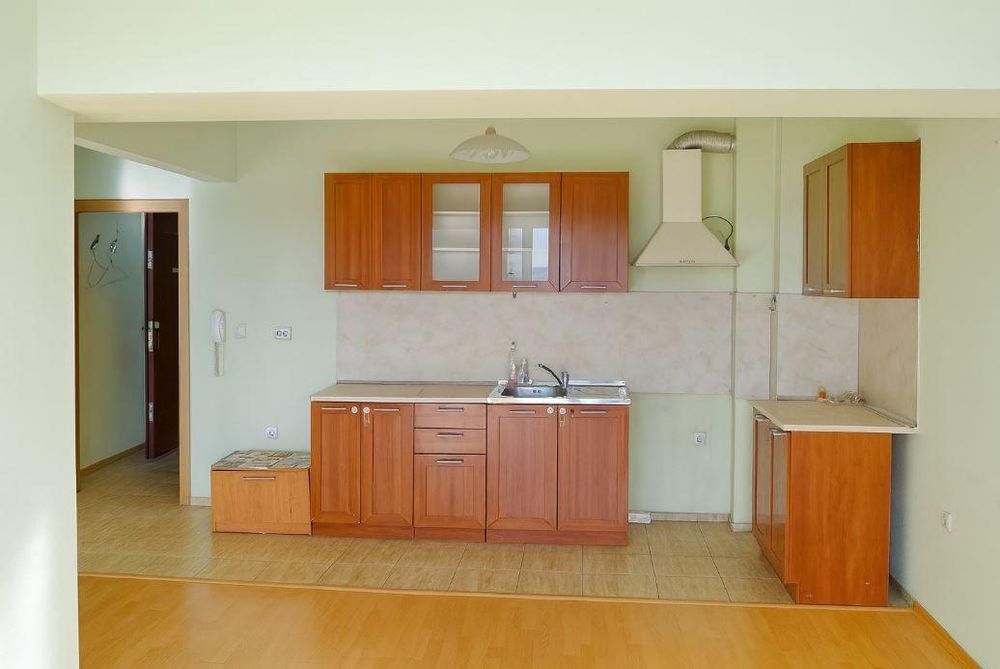 Двустаен апартамент в района на Трошево!