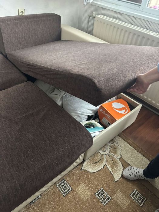 Разтегателен Диван