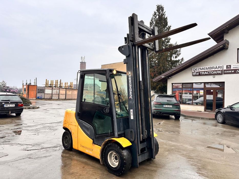 Stivuitor Jungheinrich DFG 435S