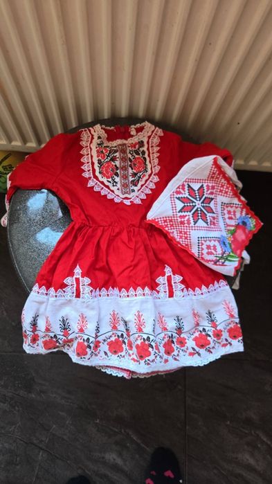 Народна носия за 1 годинка