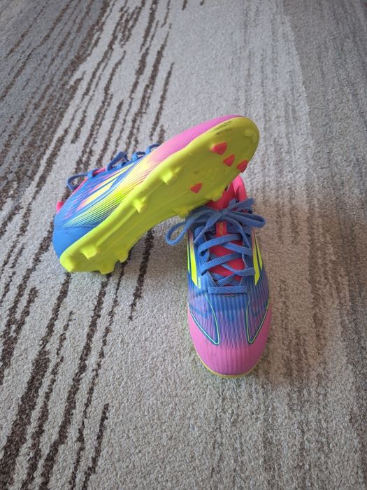 Ghete fotbal copii F50 nr 36