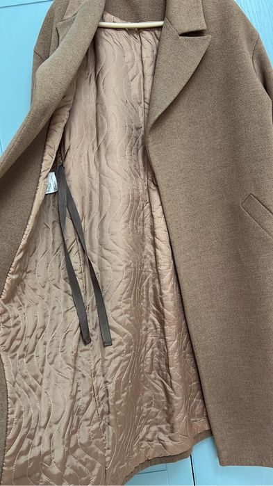 Хорошие плащ, пальто, платье