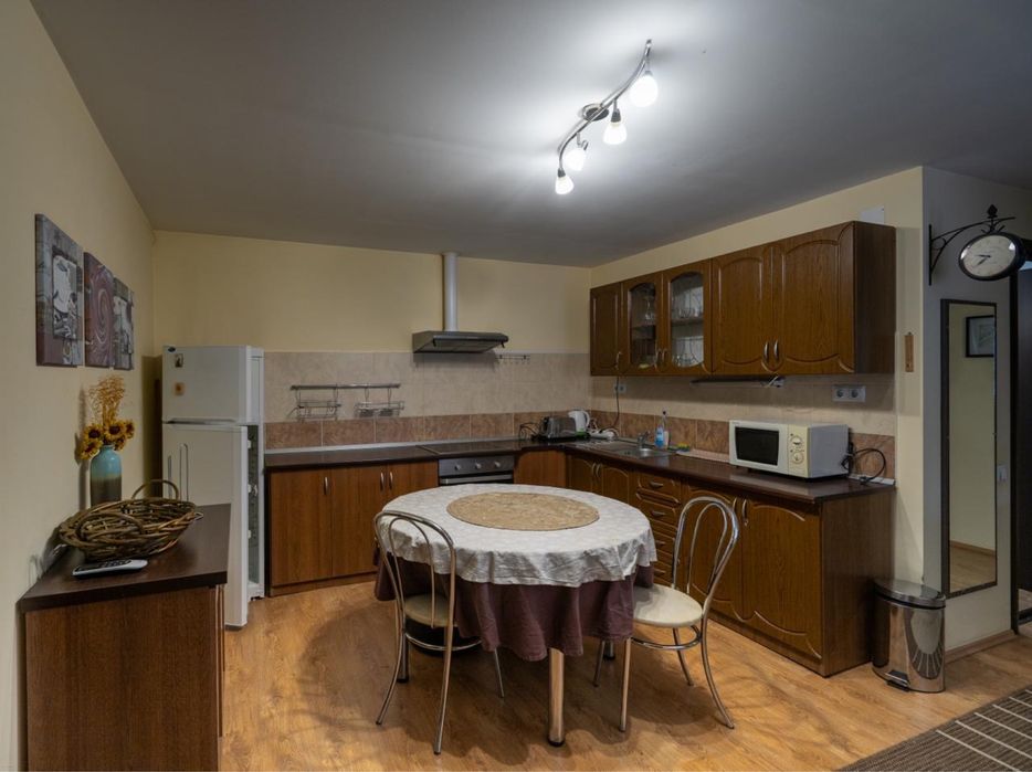 Apartament 3 camere de inchriat la casa