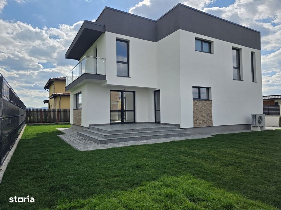 Casa moderna P+E 145mp, teren 500mp, Cristian
