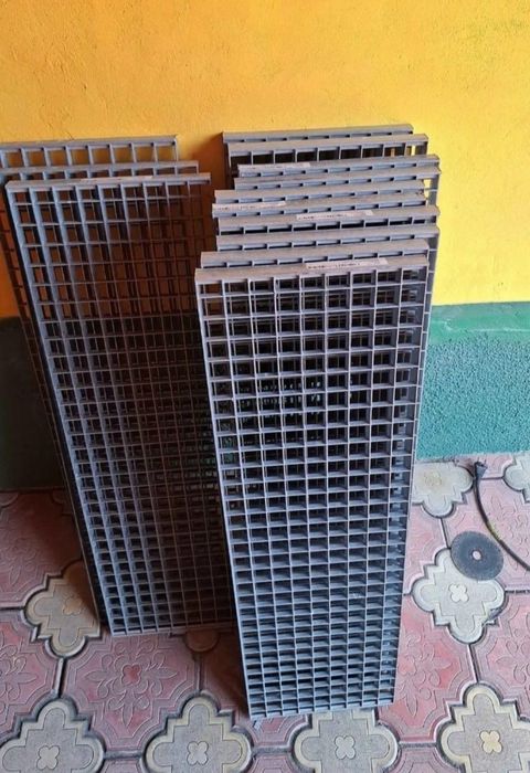 Trepte zincate galvanizate