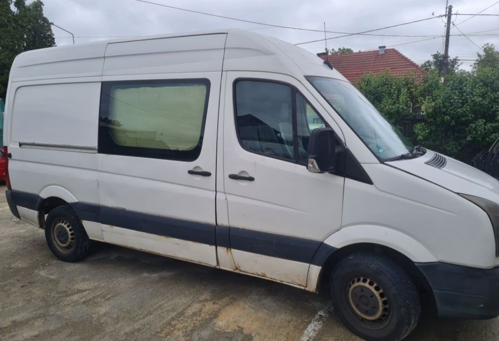 Dezmembrez Vw Crafter 2.5 Diesel