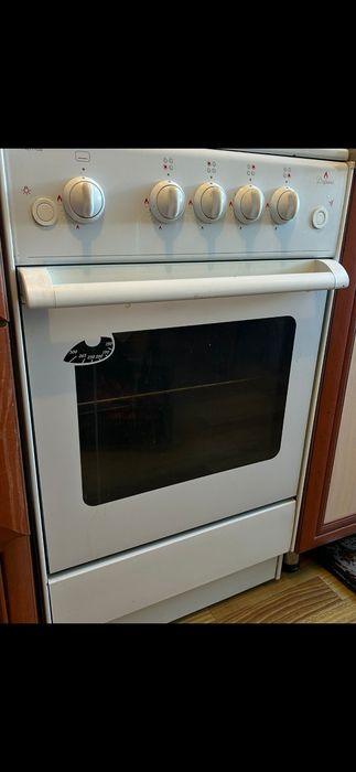 Продам газовую плиту за 20000тг