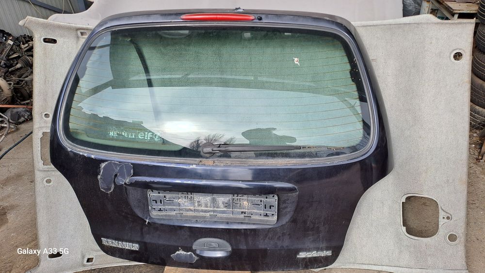 Заден Капак Задна Врата Рено Сценик 2 Renault Scenic 2