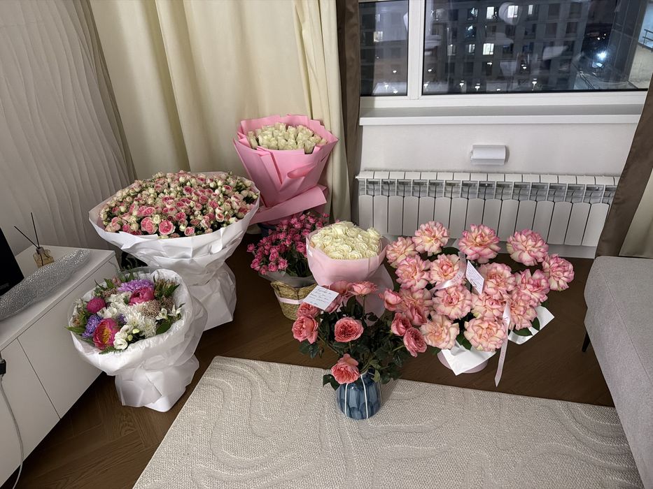 продам цветы дарили скгодгя