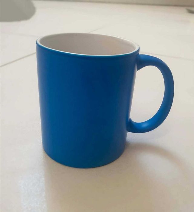 Cani ceramica albastru