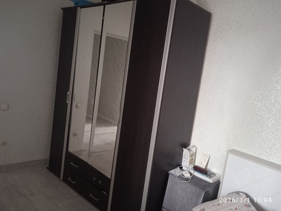 Шкаф продам срочно